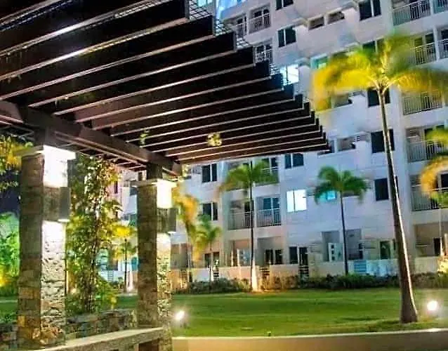 Staycation One Bedroom Hotel *