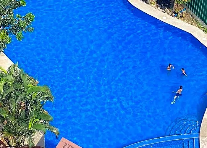 Staycation One Bedroom Hotel Manila